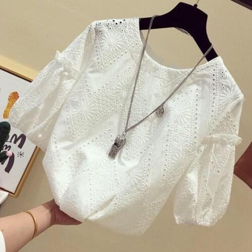 Lace blouse women 2021 spring and summer new style foreign style hook flower hollow loose lace shirt bottoming shirt women