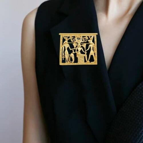 Vintage Geometric Hollow Square Gold Matte Metal Carved Snake Egyptian Pharaoh Portrait Brooches Pin Badge For Women Accessories