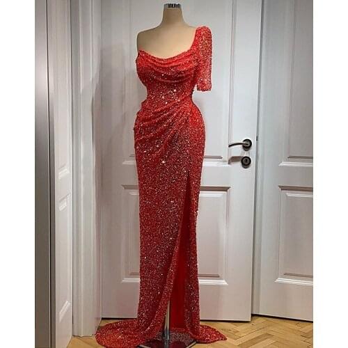 Red Sequined One Shoulder Prom Dresses Half Sleeves Side Split Evening Gowns Floor Length Cheap Party Wear vestidos de fiesta