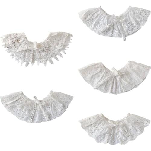 Baby Infants Shawl Hollow Out Lace Feeding Bibs Soft Cotton Collar Saliva Towel Neckwear Toddler Newborn Drool Burp Cloth Scarf