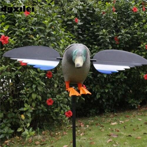 Xilei Outdoor Hunting Remote Control Lure Duck 4*Aa Battery Mallard Duck Decoys With Magnet Spinning Wings