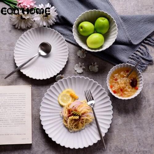 Creative Chrysanthemum Shape Plate Sets Scrub Ceramic Household Dish Western Steak Dessert Cake Plate Rice Bowl Kitchen Supplies