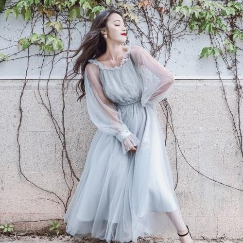 Qunque/群鹊 Long Sleeve Summer Dresses