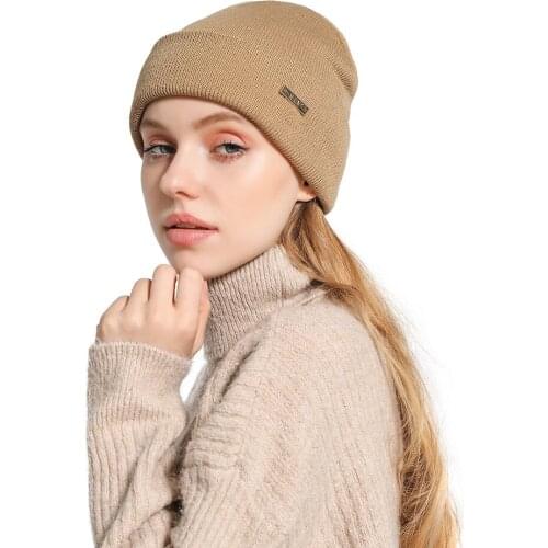 New Russian Letter Embroidery Beanies Hat Man Woman Fashion Very Cold Warm Winter Cap Knit Soft Caps Bone Ski Skullies Cotton