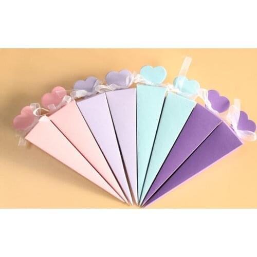 50pcs Cone Shaped Chocolate Packaging Box Wedding Favors Candy Box for Guests Gift Boxes Party Supplies