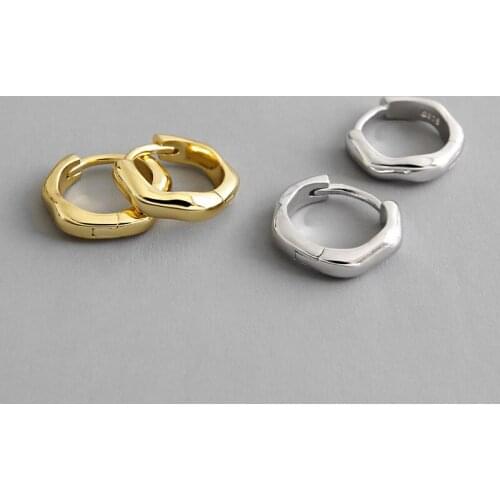 1pair 10mm INS Authentic 925 Sterling silver White/ Gold Irregular Wave Geometric Hoop Huggie Earrings Fine jEWELRY TLE704
