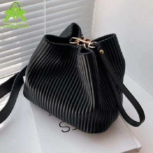 Brand Design PU Leather Shoulder Bag Pleated Stripe Bucket Bag New Ladies Messenger Bag For Women Bag Fashion Casual Handbags