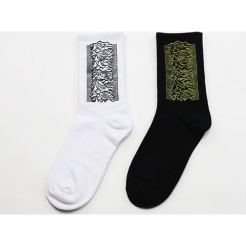 European and American fashion original pulse kick pattern college style wild Korean socks male and female couple socks