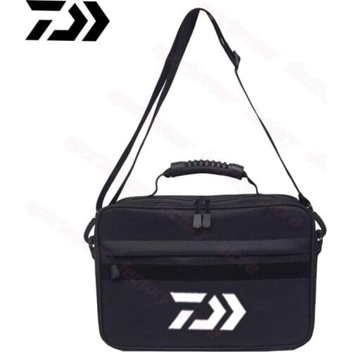 2021 DAIWA Outdoor Fishing Reel Fishing Tackle Bags Multifunctional Fishing Bait Equipment Storage Bag Multi-function Bags