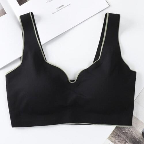 2021 New Sexy Back Womens Underwear Comfortable breathable gathered no steel ring bra without back buckle bra