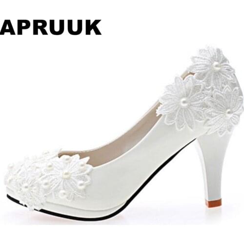 Round toes slip on white wedding shoes woman handmade lace flowers slip on high heels bridal bridesmaid brides pumps shoes