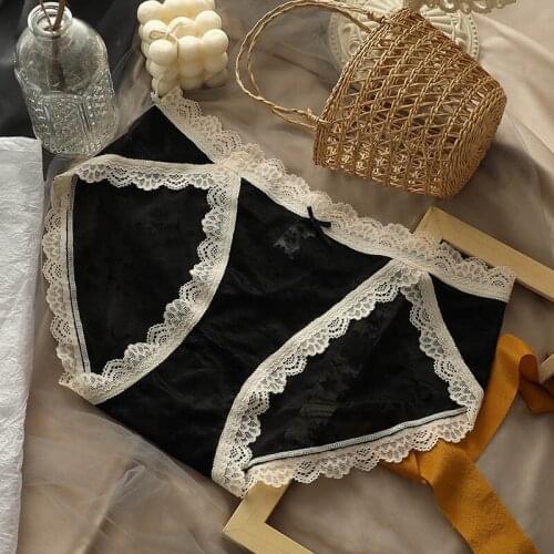 Women Summer Soft Breathable Mesh Panties Underwear Seamless Mid Waist Lace Ruffle Underpant Antibacterial Female Brief Lingerie