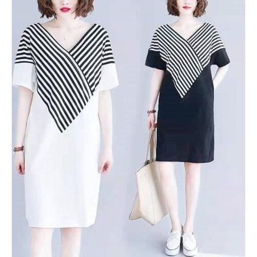 Korean Version Of The Long Short-Sleeved Striped Stitching Skirt Was Thin And Large Loose Casual V-Neck Dress