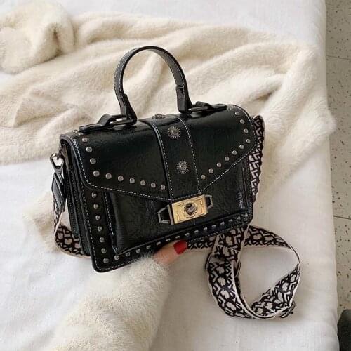 Luxury design womens Messenger bag new female shoulder bag rivet ladies handbag quality PU folds party bags 2019 girl lipstick