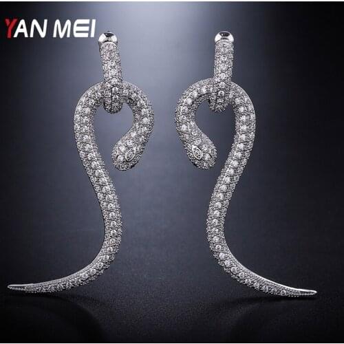 YANMEI Dancing Snake Stud Earrings For Women Cublic Zircon Animal Earring Sumptuous Boucles D'oreilles Fashion Jewelry YME9038
