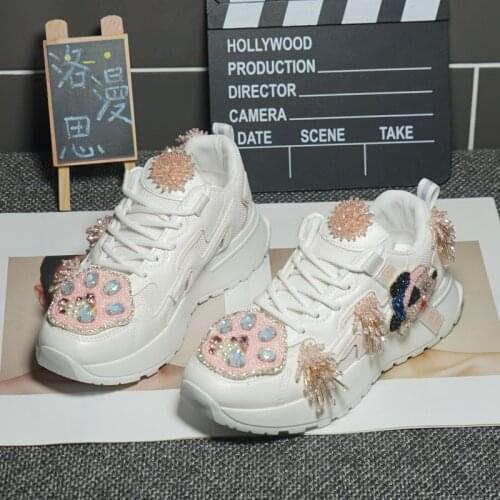 2021 new heavy industry beaded cartoon age-reducing tide brand white old shoes women casual sports shoes