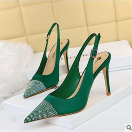 Women's Shoes With A Strap Ephemeral China