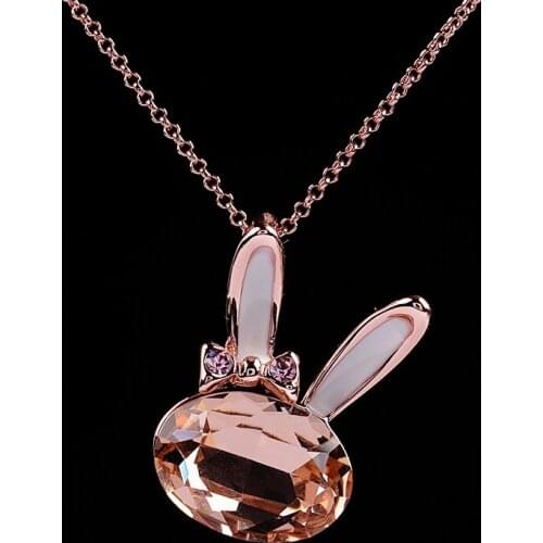 Independent design bow rabbit pendant rose gold short necklace exquisite lightweight luxury necklace new ladies silver jewelry