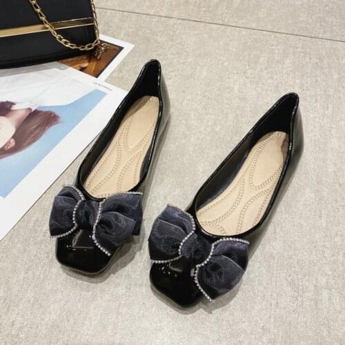 New Flat Shoes Butterfly Knot Woman Loafers Women Soft Bottom Square Toe Ballet Flats Black Patent Leather Womens Shoes