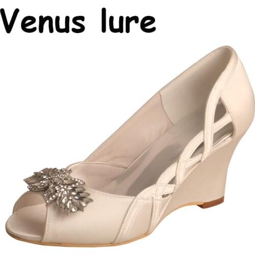 Custom Handmade Grey Wedges Shoes Summer for Woman Peep Toe with Brooches