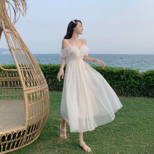 2021Summer New Fashion Beach vacation dressyStrapless Wooden Ear V-neck Lace Strap Lace Dress Women Net yarn fairy dress