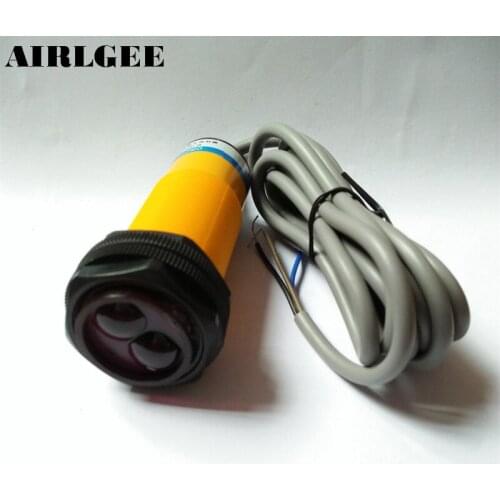E30-R4PA PNP NC 3-Wires 1-4m Sensor Photoelectric Switch DC 10-36V w Reflector