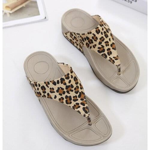 Casual sandals and slippers 2021 slippers open toe square head flat bottom summer new leisure