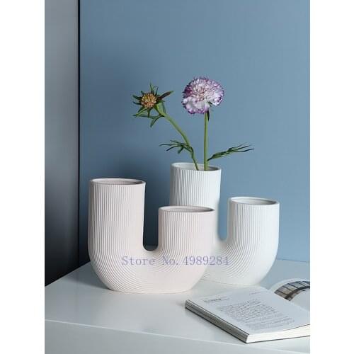 Creative White U-shaped Ceramic Vase Living Room Dining Table Dried Flower Flower Arrangement Countertop Vase Home Decoration