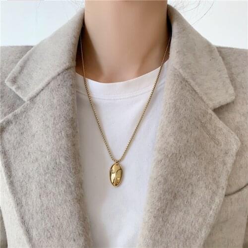 YUN RUO Necklaces