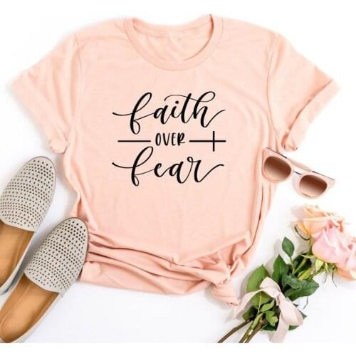 Faith Over Fear Christian T-Shirt Religion Clothing For Women Faith Shirt Graphic Fearless Slogan Vintage Grunge Tops Girl tees