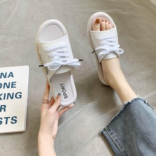 Popular New Style Hot-selling Outer Wear Flat-bottomed Outdoor Womens Slippers Daily Beach Sandals and Slippers