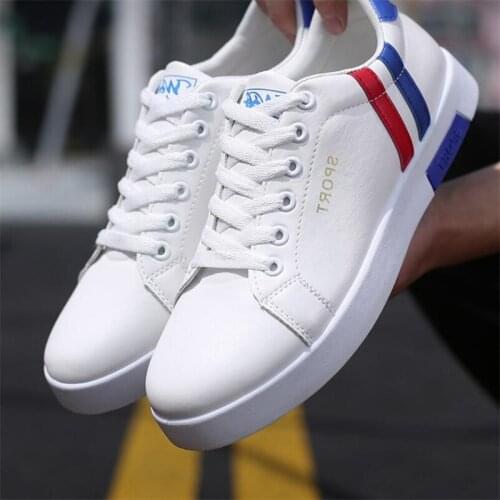 Casual Leather Shoes Men Sneakers Fashion Waterproof Shoes for Men Flat Sneakers Black White Sneakers Men Shoes Leather Hot Sale