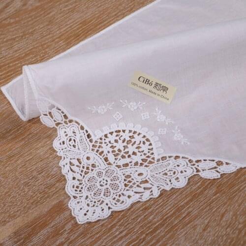 D611: White premium cotton lace corner wedding handkerchief blank crochet hankies for women/ladies gift