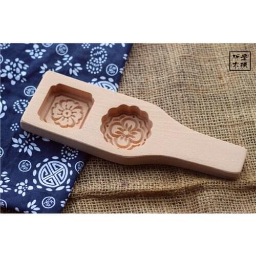 2 hole flower shape wooden moon cake baking mold / pastry cake mould Printing deepen carving kitchen tools