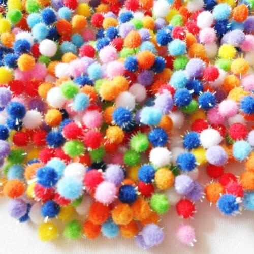 200PCS/LOT colorful 8mm glitter pompoms DIY craft material Doll accessories Handmade your own crafts Mobile decoration Xmas