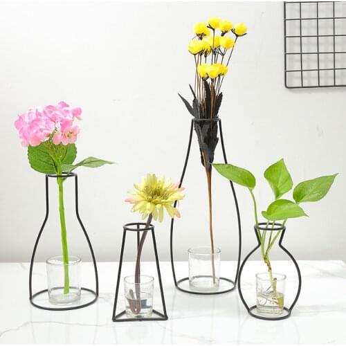 Modern Simple Home Flower Vase Decorative Iron Line Flower Plant Holder Metal Flower Vase for Living Room Desk Tabletop Decor