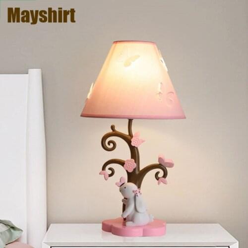 Modern Resin LED Table Lamps Living Room Bedroom Bedside Desk Lamps Art Decor Childrens Room Cartoon Pink Rabbit Light Fixtures