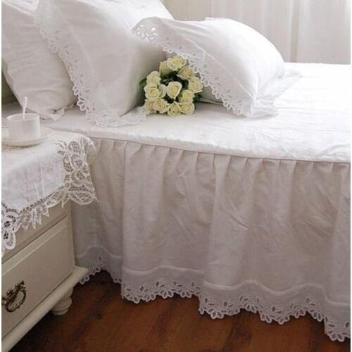 Super Soft Bed Skirt European Flower Embroidery 100% Satin Cotton Bedspread Bed Sheet For Wedding Decoration Elegant Bed Cover