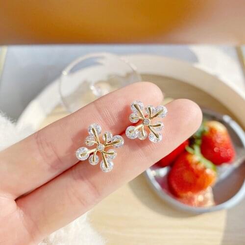 JUWANG 14k Red Gold Earrings For women Zircon Crystal Flower Geometric Simple Square Temperament Fairy Gentle Earrings For Girs