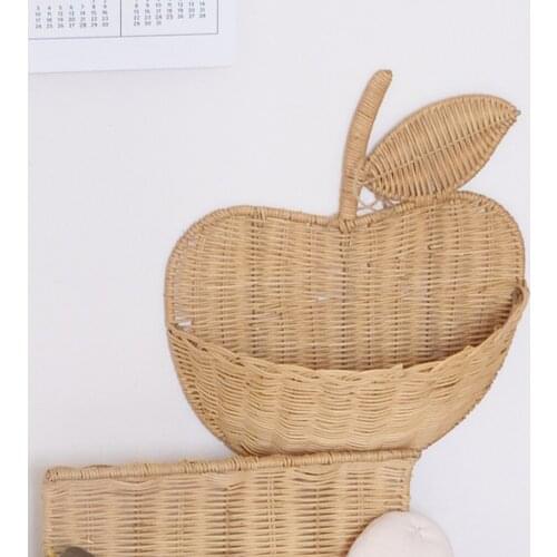 Hand Woven Wicker Rattan Basket Handmade Wall Hanging Sundries Storage Bin Organizer Holder Container Flower Basket Ornaments