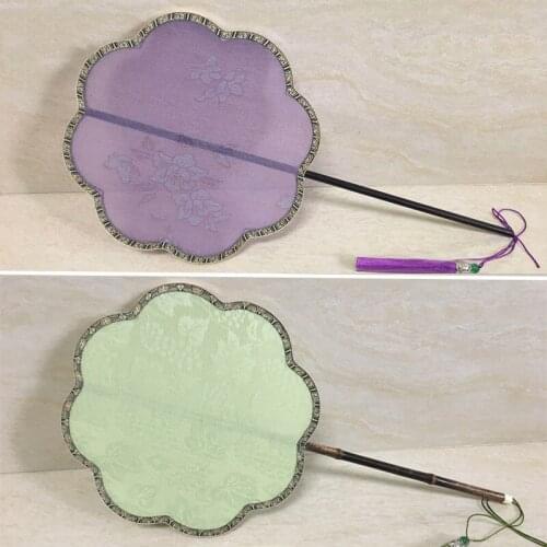 Custom Vintage Round Chinese Silk Fans Costume Dance Decorative Hand Fan Long Handle Ladies Hanfu Cheongsam Fan Birthday Gift