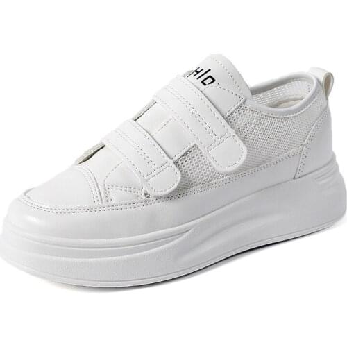 Women Shoes Light Sneakers For Women Vulcanized Shoes Sport Basket Femme Walking Black White Sneakers Casual Tenis Feminino