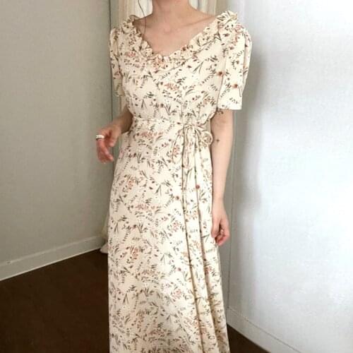 Korean Chic Summer Gentle and Elegant Wood Ear Stitching V-Neck Tie Waist Small Floral Short-Sleeved Dress Female