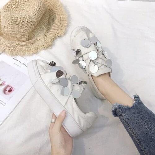 Sequined White Shoes Women 2021 Autumn Super Hot Flats Canvas Single Shoes White Bling Flat Loafers Leisure Sneakers Sport Shoes