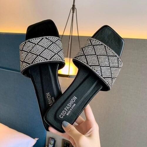 Plus Size Brand Design Rhinestone Sandals Slides Beach Shoes Women Slippers Sandals Shoes Antiskid Flat Sole Slippers Woman
