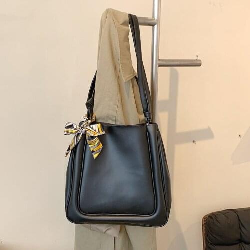 Designer Fashion Ladies Shoulder Bag Exquisite Cross-body Shoulder Bag Solid Color messenger Bag Pu Tote Bag