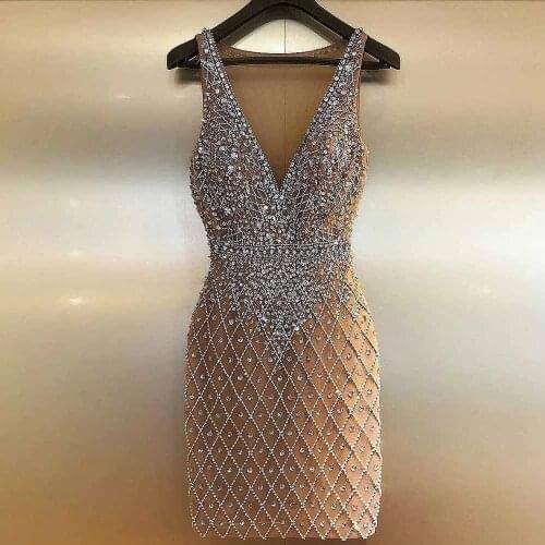 Sexy Deep V Neck Rhinestones Short Prom Dresses 2021 Nude Tulle Beaded Back See Through Women Party Gown Robes De Cocktail