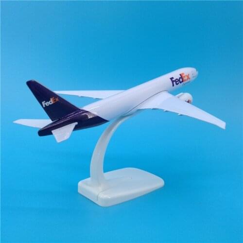 Standable aviation model 20CM 1/300 scale B777 FedEx cargo plane airplane airplane diecast alloy model toy collective collection