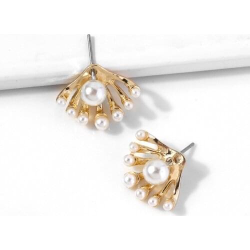 Stud Earrings Lost lady China