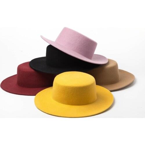 Korean version of the new autumn and winter pure wool woolen flat top hat ladies outdoor travel style felt flat top hat